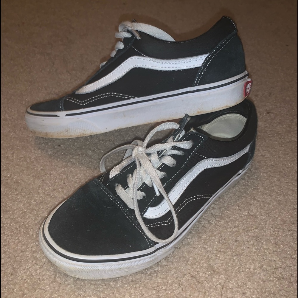 Women’s Size 7 Vans Old Skool Lowtops